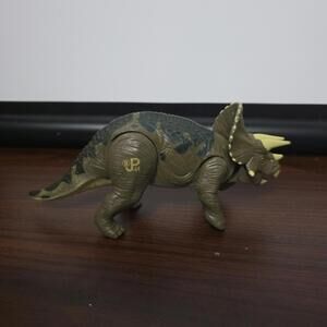 Vtg Jurassic Park 1997 JP44 Triceratops Kenner  7.5” Action Figure Dinosaur P
